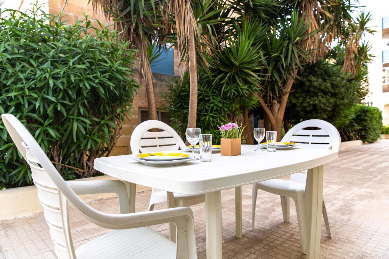 דירות סיינט פול ביי Dolmen Court Flat 10, Qawra מראה חיצוני תמונה