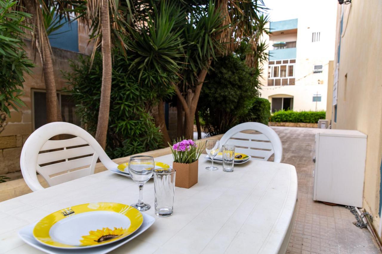 דירות סיינט פול ביי Dolmen Court Flat 10, Qawra מראה חיצוני תמונה